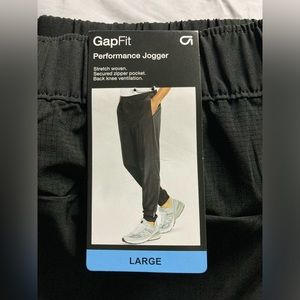 Men's GapFit Active Jogger *Size Large - Black